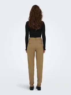 ONLY Bandplooibroeken Slimfit Bandplooibroek Dames Lichtbruin -ONLY Elegant winkel 2f3f55a39bf59bd6278e6f7e63e09da0