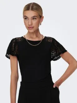 ONLY T-shirts Shirt KANYE Dames Zwart -ONLY Elegant winkel 33fa05539e53a026d55d12faf70accb3