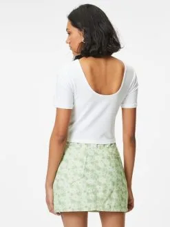 ONLY T-shirts Shirt Dames Zwart / Wit -ONLY Elegant winkel 528cd20cd0b2757e0b5da3ef15e0f561