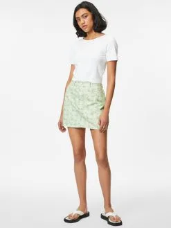 ONLY T-shirts Shirt Dames Zwart / Wit -ONLY Elegant winkel 7f3b952fa954d8f31c16090255eb6416