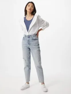 ONLY T-shirts Shirt Dames Duifblauw -ONLY Elegant winkel 80e68bf36c826fc95c04ef674140331e