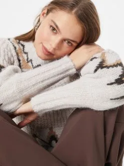 ONLY Fijngebreide Truien Trui Smila Dames Beige -ONLY Elegant winkel 8bd1972c2afaa29b27f7767745b1e633