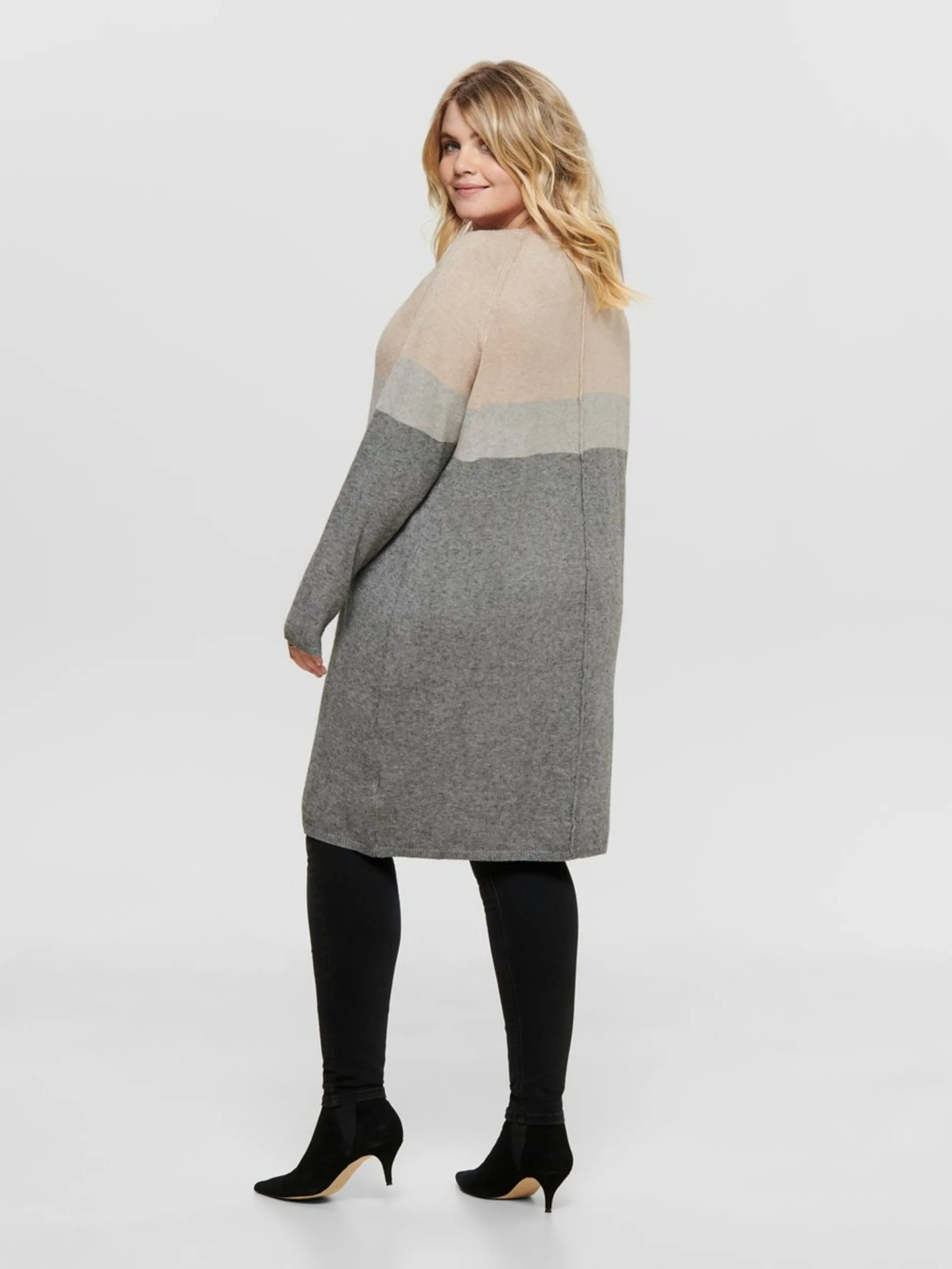 ONLY CARMAKOMA Gebreide Jurken Gebreide Jurk Laura Dames Lichtbruin 4 ONLY CARMAKOMA Gebreide Jurken Gebreide Jurk Laura Dames Lichtbruin - Afbeelding 4