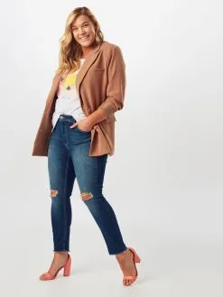 ONLY CARMAKOMA T-shirts Shirt Reli Dames Wit -ONLY Elegant winkel b96631c3fddadad6270e5f8dd8842c5c