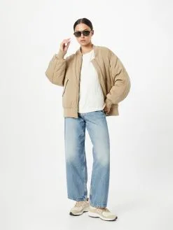 ONLY T-shirts Shirt MOSTER Dames Wit -ONLY Elegant winkel c0216c8f1a7c6ea61ef011de9136d2d2