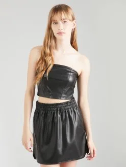 ONLY Crop Tops Top BLAKE Dames Zwart -ONLY Elegant winkel c60248a36302b74cf14ad599a060042d