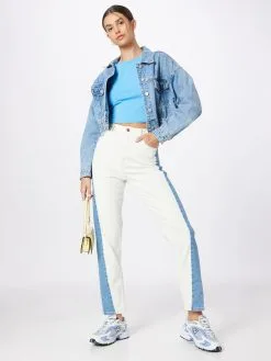 ONLY T-shirts Shirt Dames Lichtblauw / Wit -ONLY Elegant winkel cce76e0cc7e2557dd14f6b0216405da5