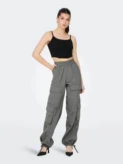 ONLY Cargobroeken Tapered Cargobroek Dames Donkergrijs 10 ONLY Cargobroeken Tapered Cargobroek Dames Donkergrijs -ONLY Elegant winkel fc16e3cf81982ef2027a00af15b163cd